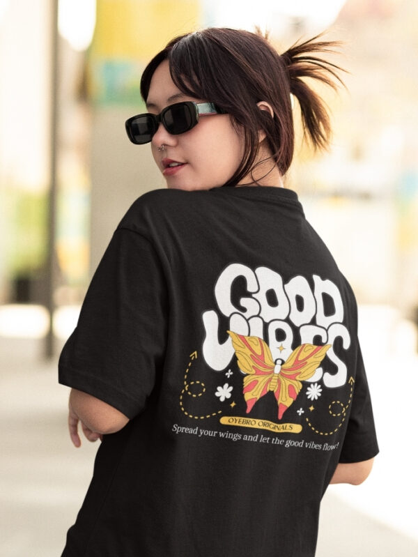 GOOD VIBES OVERSIZED T-SHIRT.