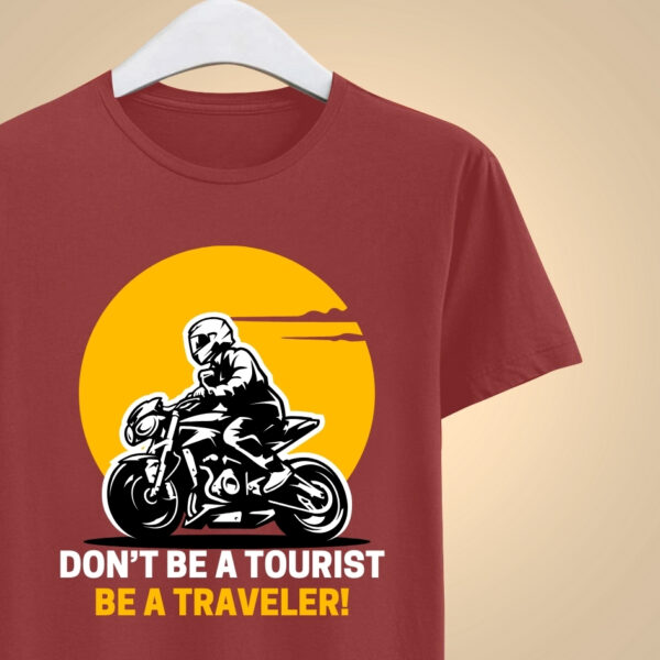 BE A TRAVLLER T-SHIRT. - Image 2