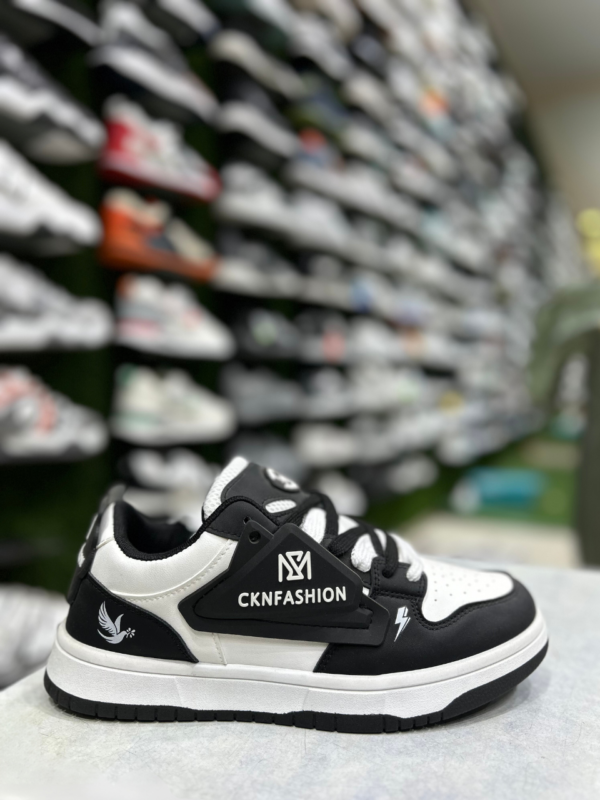 CNK FASHION STYLISH IMPORTED SNEAKERS