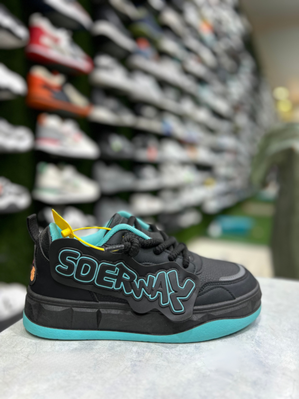 SOERWAY IMPORTED CHUNKY SNEAKER